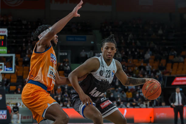 虽然C罗打 虽然C罗打